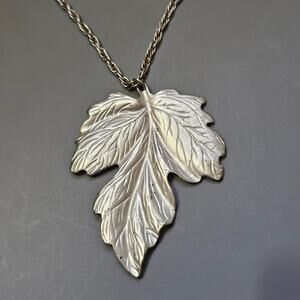Maple Leaf Pendant Necklace Silvertone 23" Vintage